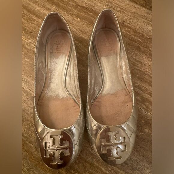 Tory Burch Quilted Silver Quinn ballet flats - Picture 7 of 11